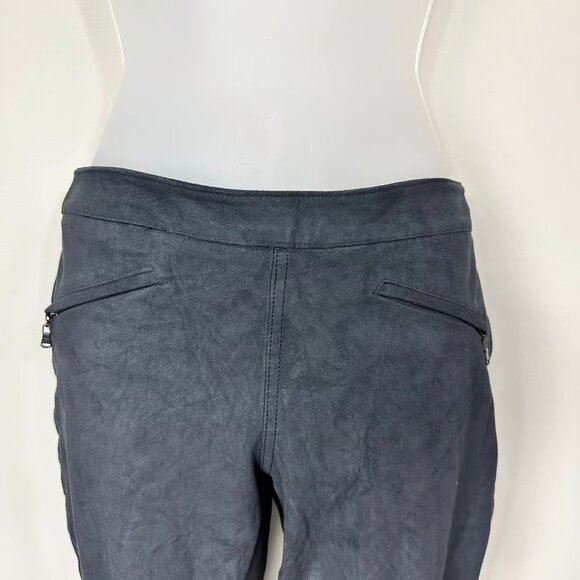 Black Textured Pants in Size XL - Picture 2 of 6